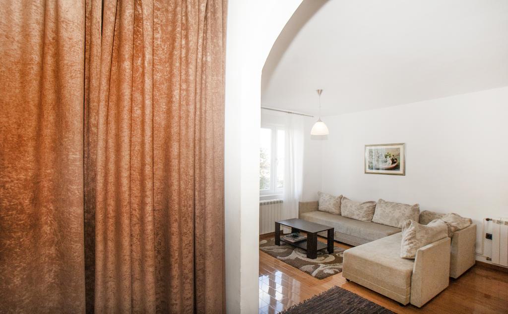 Apartment Rubin Dordegol Habitación foto